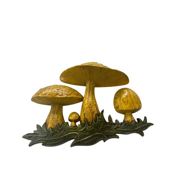 Dart Industries Yellow And Green Mushroom Wall Hanging Decor-1970's Style - Picture 1 of 5